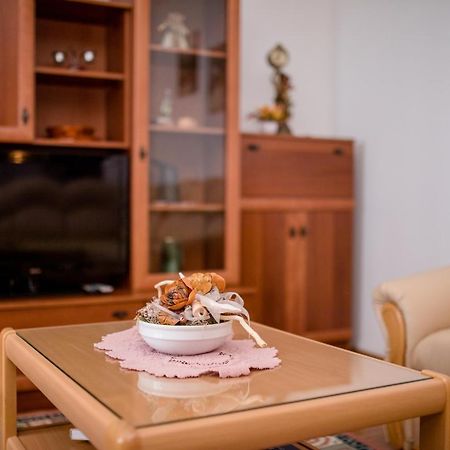 Apartments Scerbe 3103 Mundanije Екстериор снимка