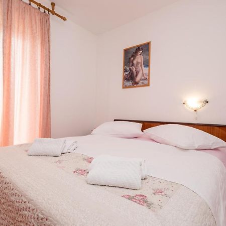 Apartments Scerbe 3103 Mundanije Екстериор снимка