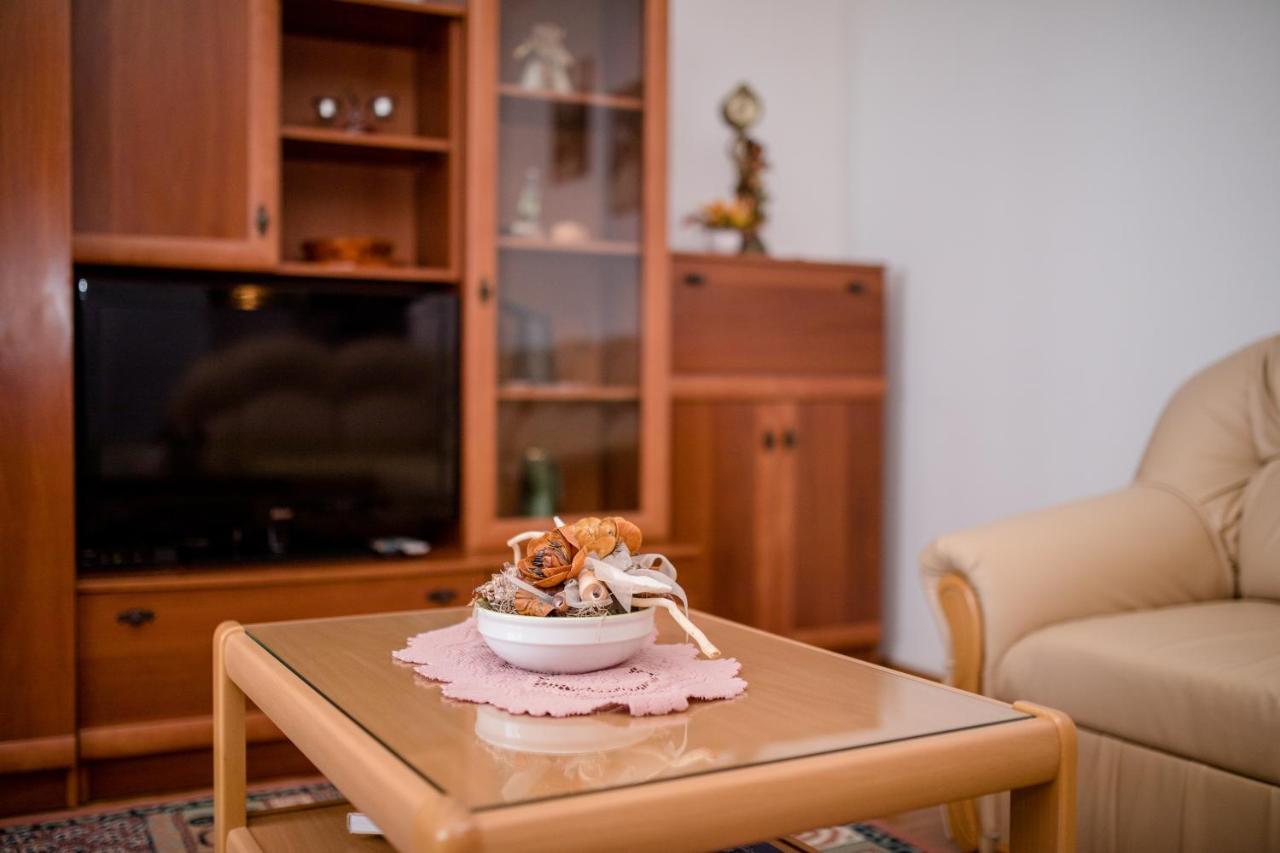 Apartments Scerbe 3103 Mundanije Екстериор снимка