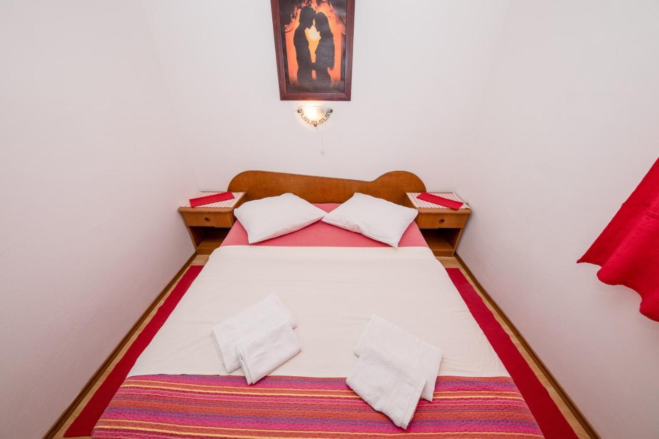 Apartments Scerbe 3103 Mundanije Екстериор снимка