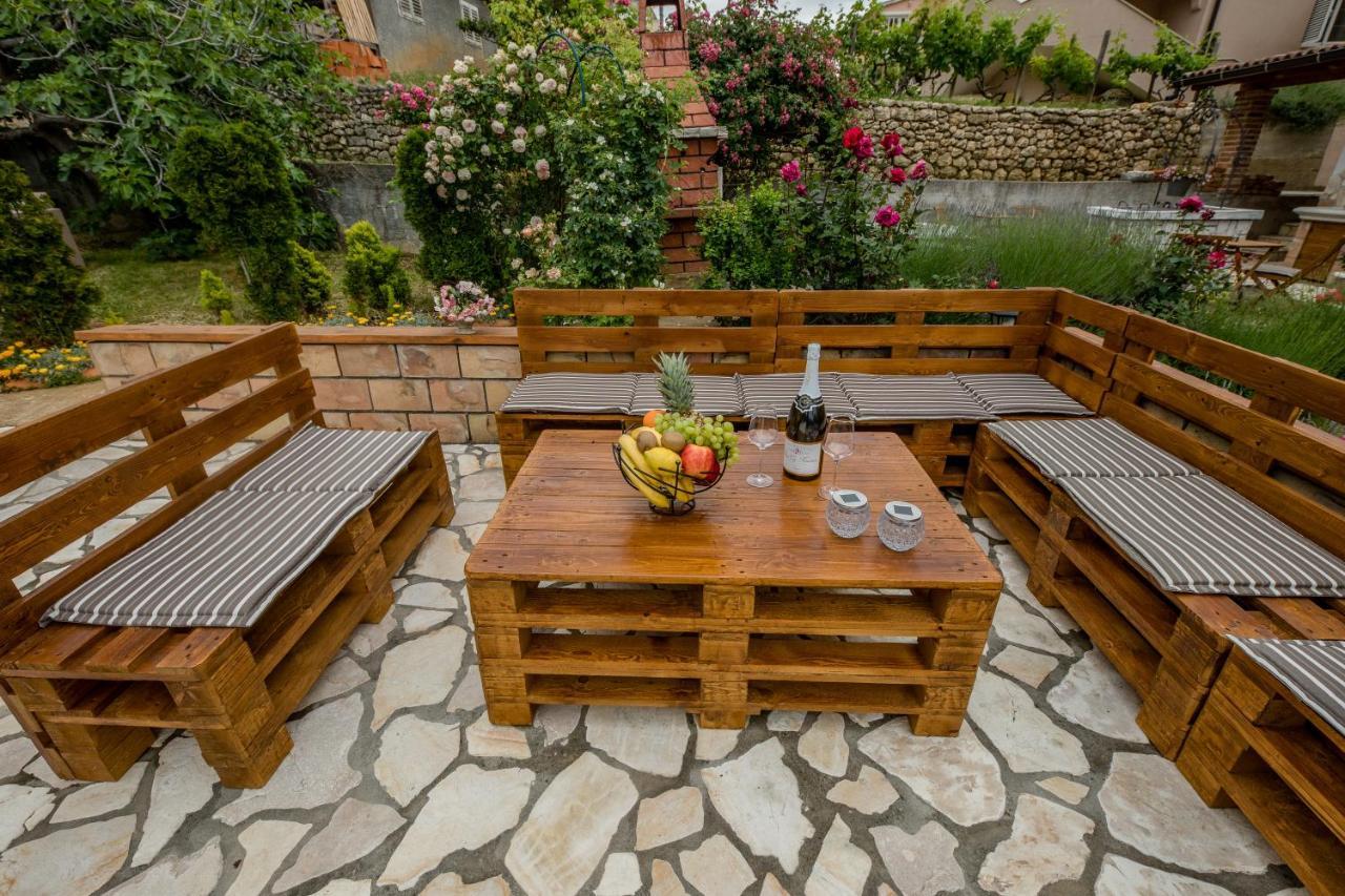 Apartments Scerbe 3103 Mundanije Екстериор снимка